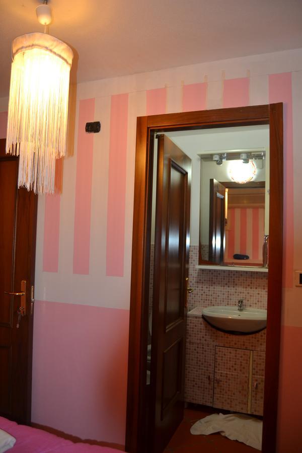 Miramare Struttura Sulla Spiaggia ปลาตาโมนา ภายนอก รูปภาพ